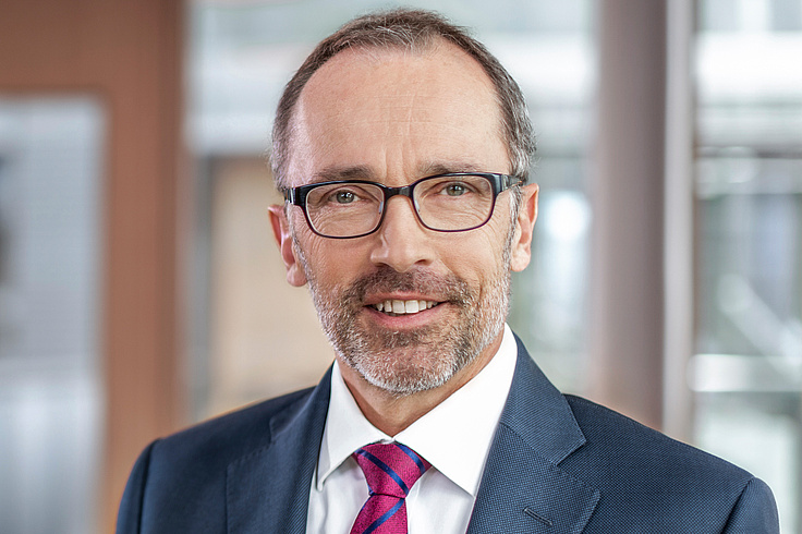 Dr. Walter Scheerbarth