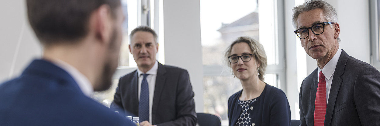 [Translate to English:] 